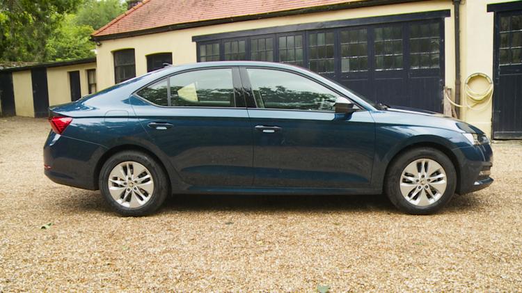 SKODA OCTAVIA HATCHBACK 1.5 TSI SE 5dr